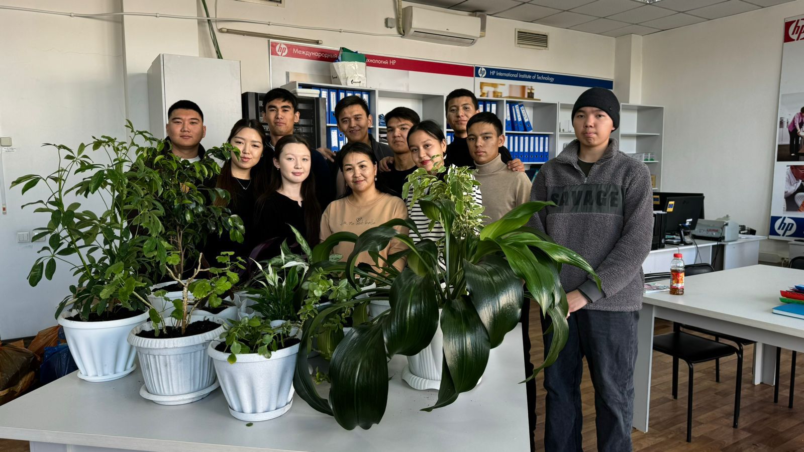 ТДМ 15. «GREEN CAMPUS» – университеттің факультеттерінде және қысқы бағында жасыл бұрыштардың ашылуы